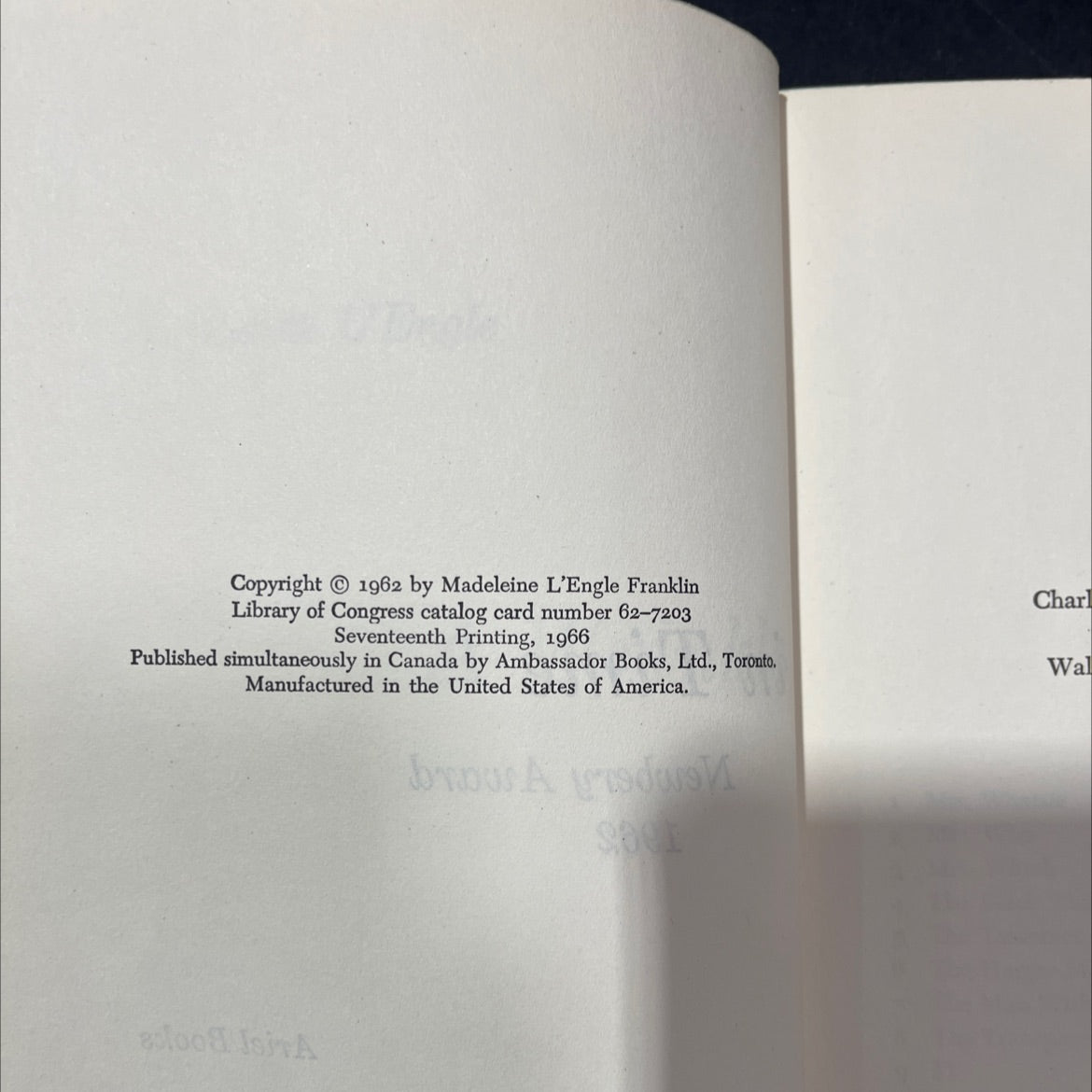 a wrinkle in time book, by madeleine l'engle, 1966 Hardcover image 3