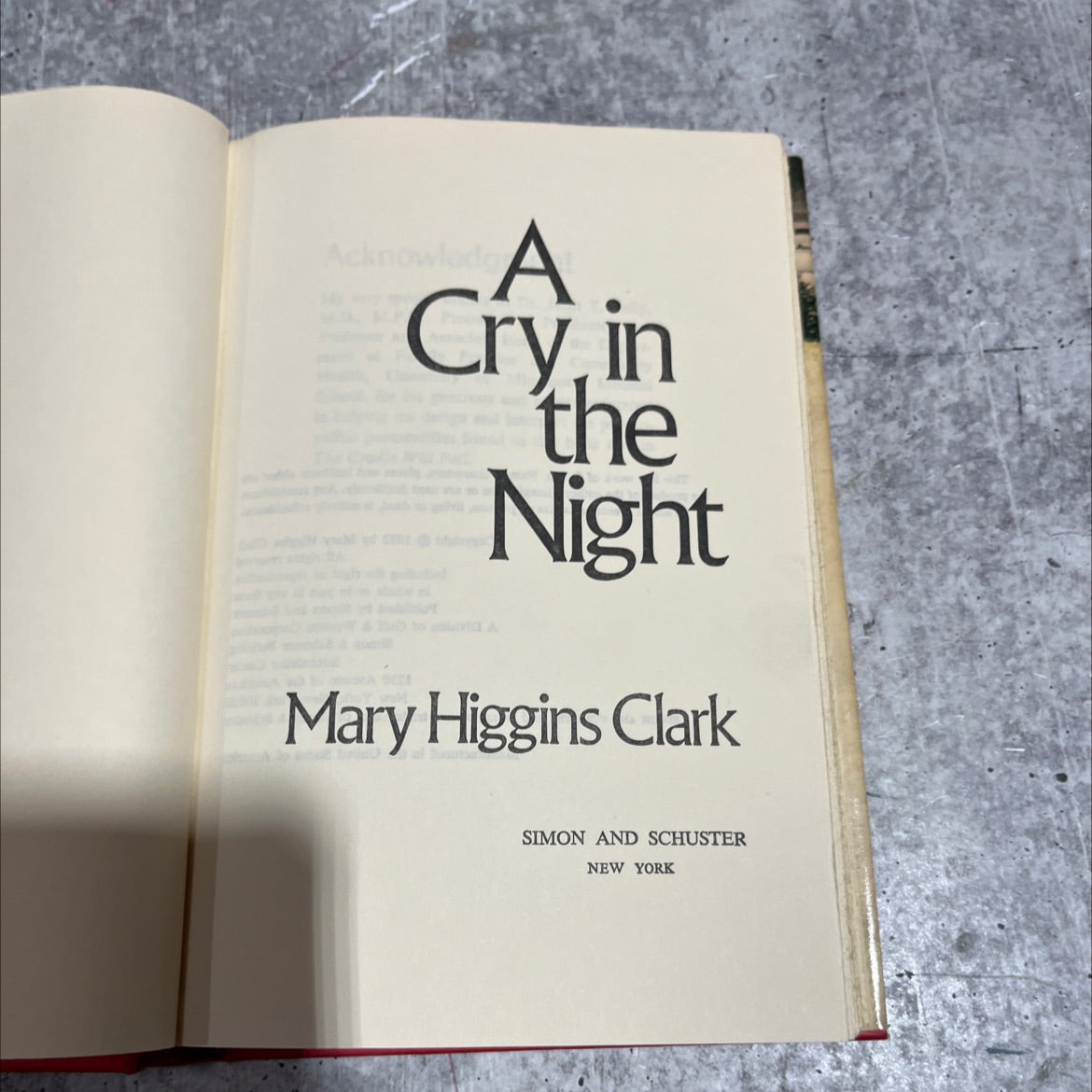 acknowledge a cry in the night book, by Mary Higgins Clark, 1982 Hardcover image 2