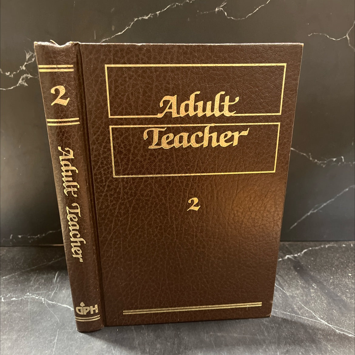 adult teacher 2 the radiant life series of adult bible lessons book, by Curtis W. Ringness, Stanley M. Horton, Kenneth image 1