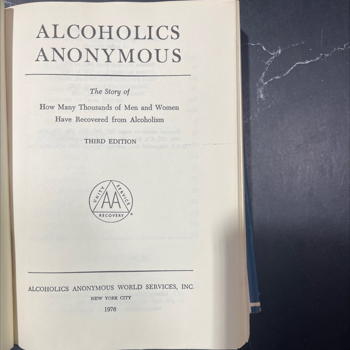 alcoholics anonymous the story of how many thousands of men and women have recovered from alcoholism book, by bill w., image 2