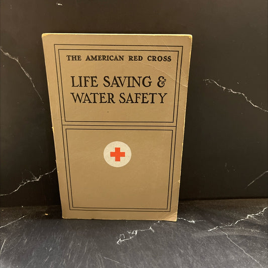 american red cross life saving and water safety book, by american national red cross, 1972 Paperback image 1