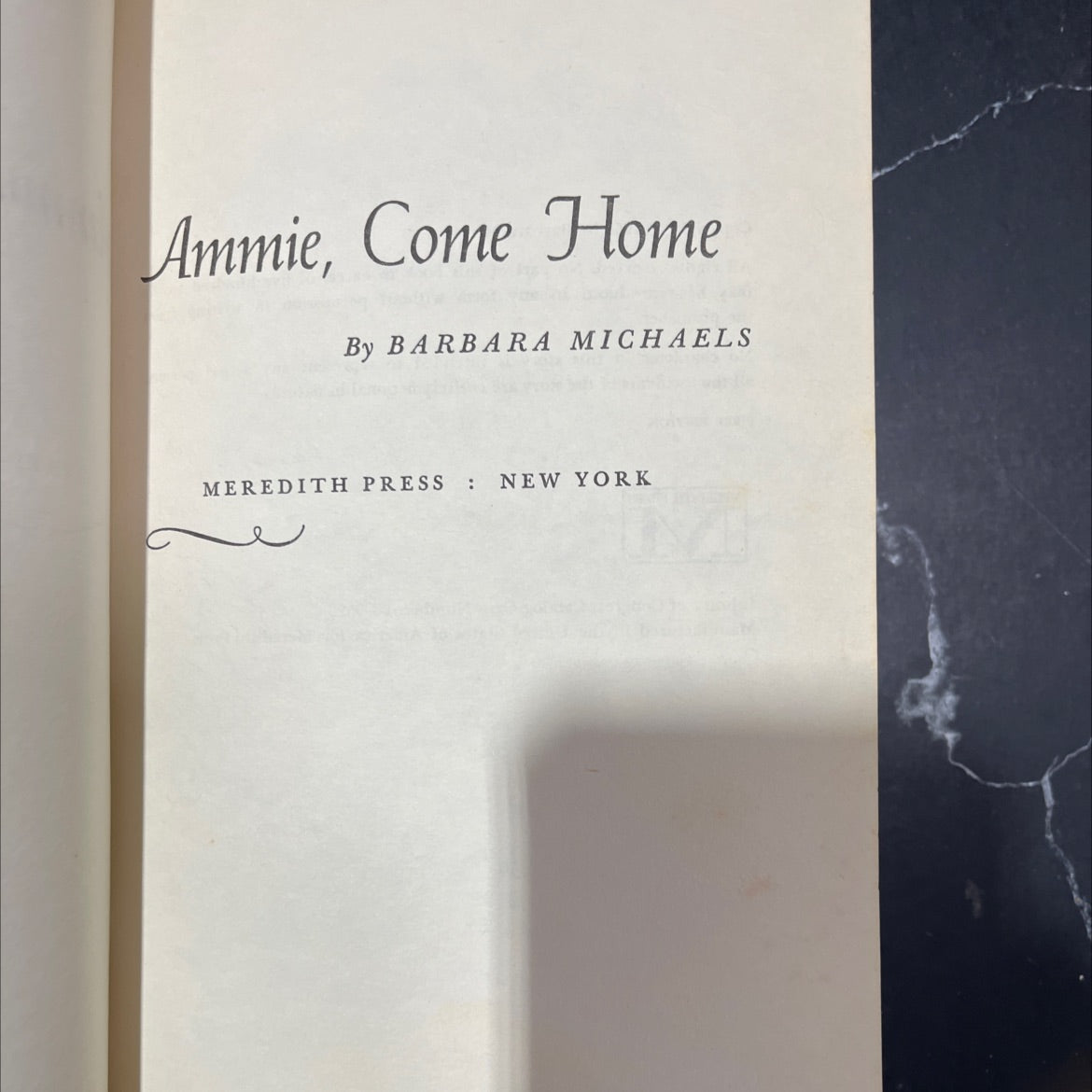 ammie, come home book, by barbara michaels, 1968 Hardcover image 2