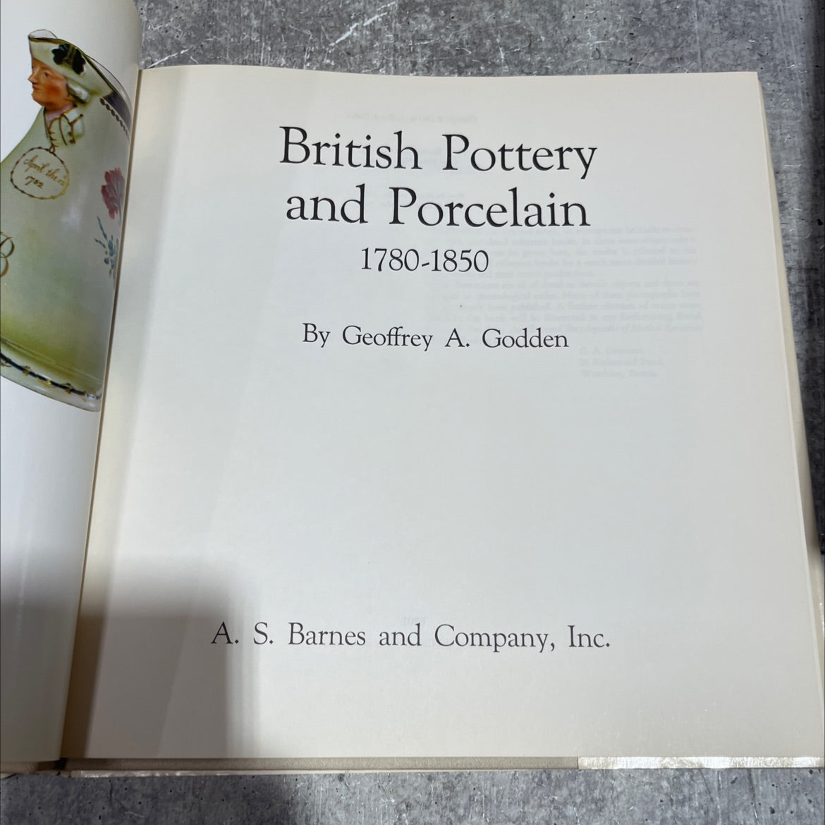 april the 702 british pottery and porcelain 1780-1850 book, by geoffrey a. godden, 1967 Hardcover image 2