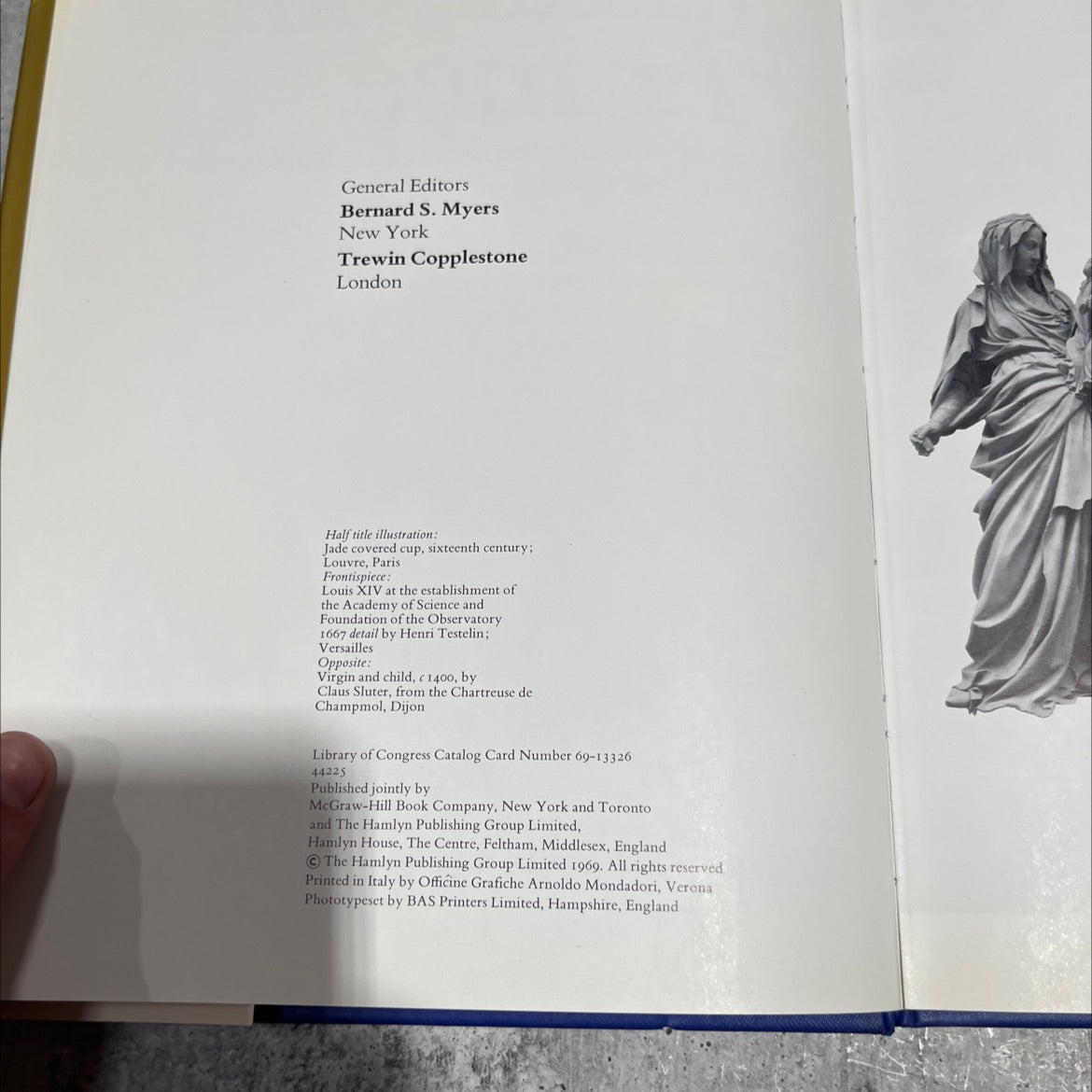 art treasures in france monuments masterpieces commissions and collections book, by germain bazin, 1969 Hardcover image 3