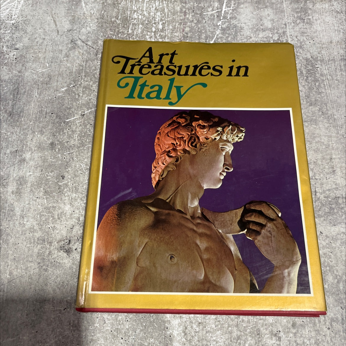 art treasures in italy monuments masterpieces commissions and collections book, by Giulio Carlo Argan, 1969 Hardcover image 1