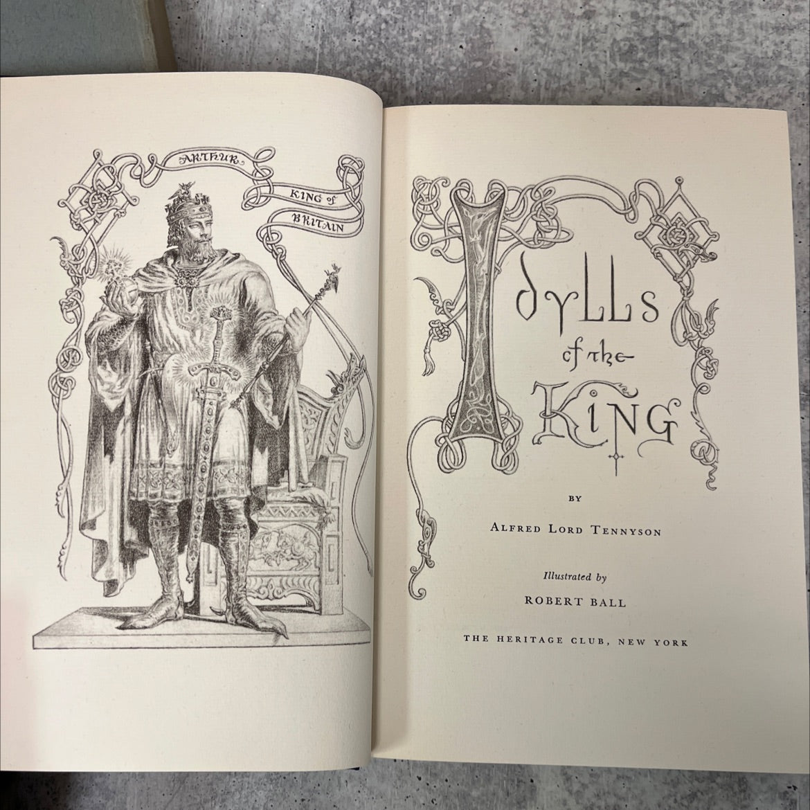 arthur king of britain sylls of the king book, by alfred lord tennyson, 1939 Hardcover, Vintage image 2