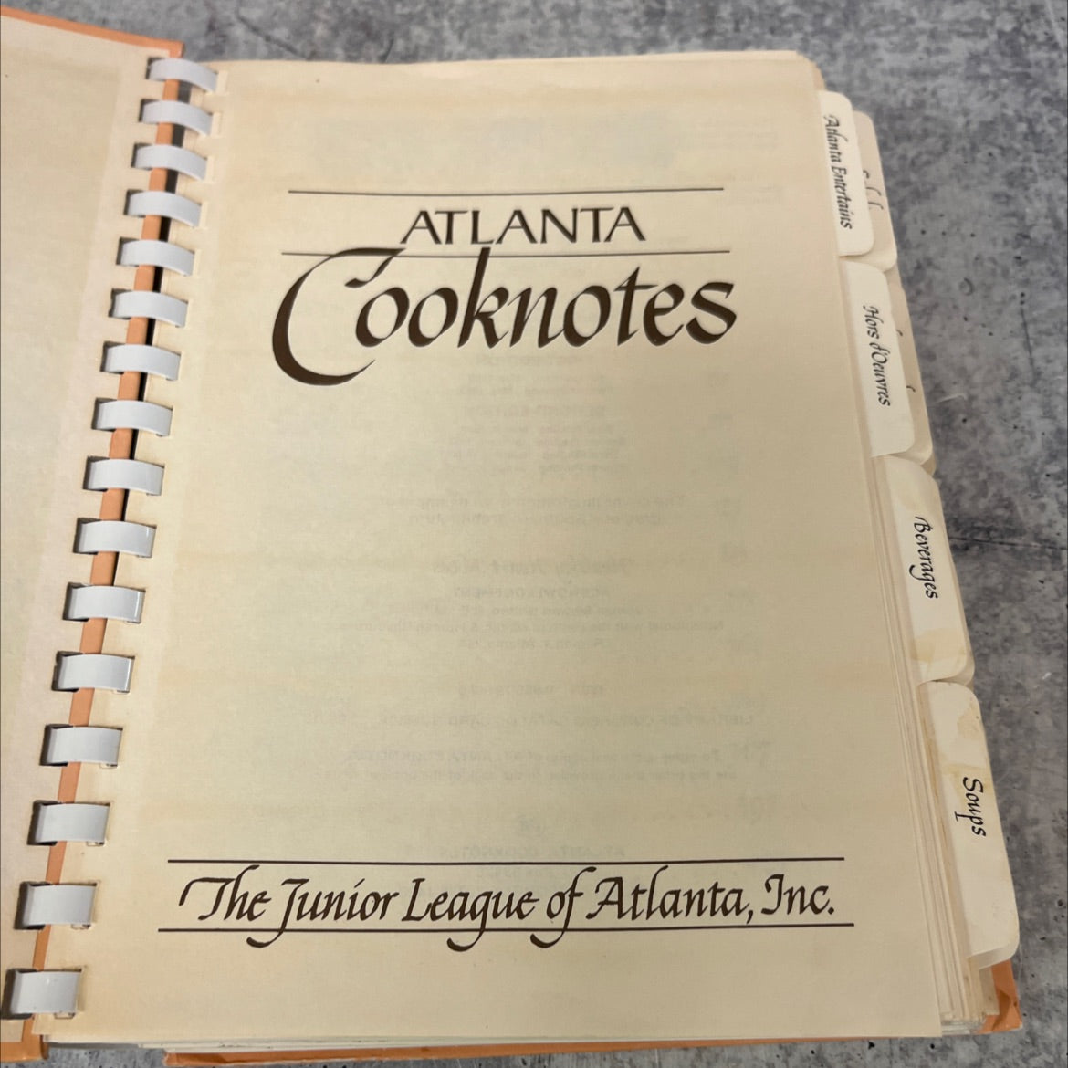 atlanta cooknotes soups beverages hors d'oeuvres atlanta entertains book, by the junior league of atlanta, inc., 1990 image 2