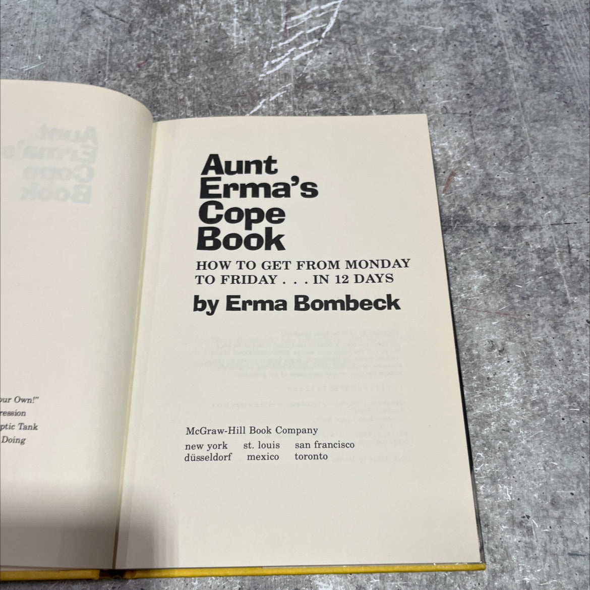 aunt erma's cope book how to get from monday to friday . . . in 12 days book, by Erma Bombeck, 1979 Hardcover image 2