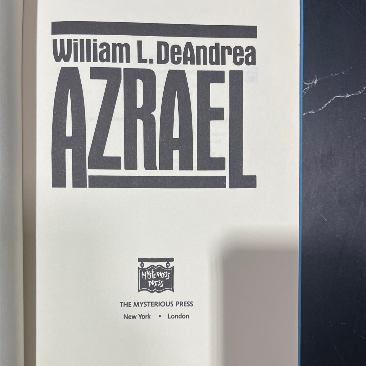 azrael book, by William L. DeAndrea, 1987 Hardcover image 2