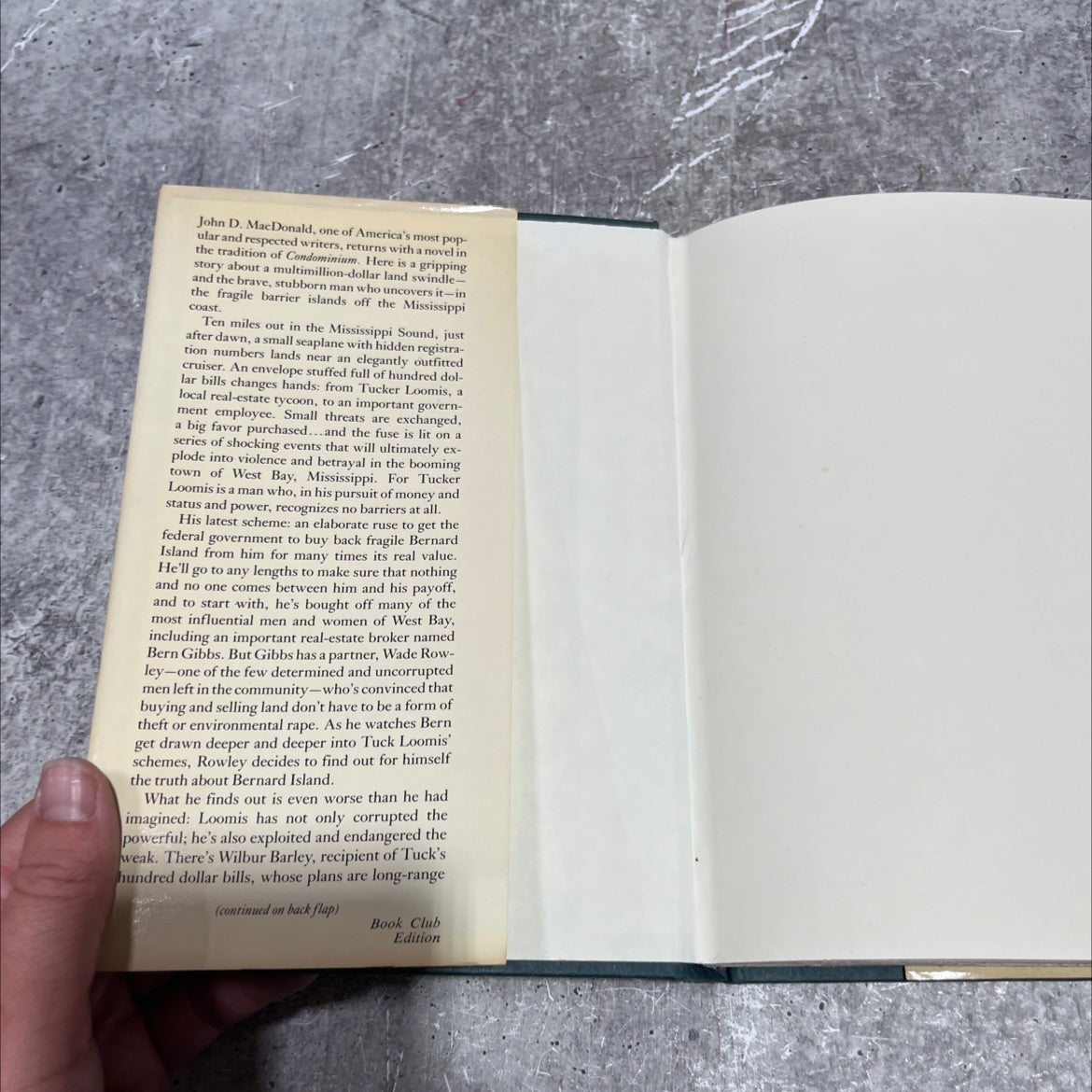 barrier island book, by john d. macdonald, 1986 Hardcover image 4