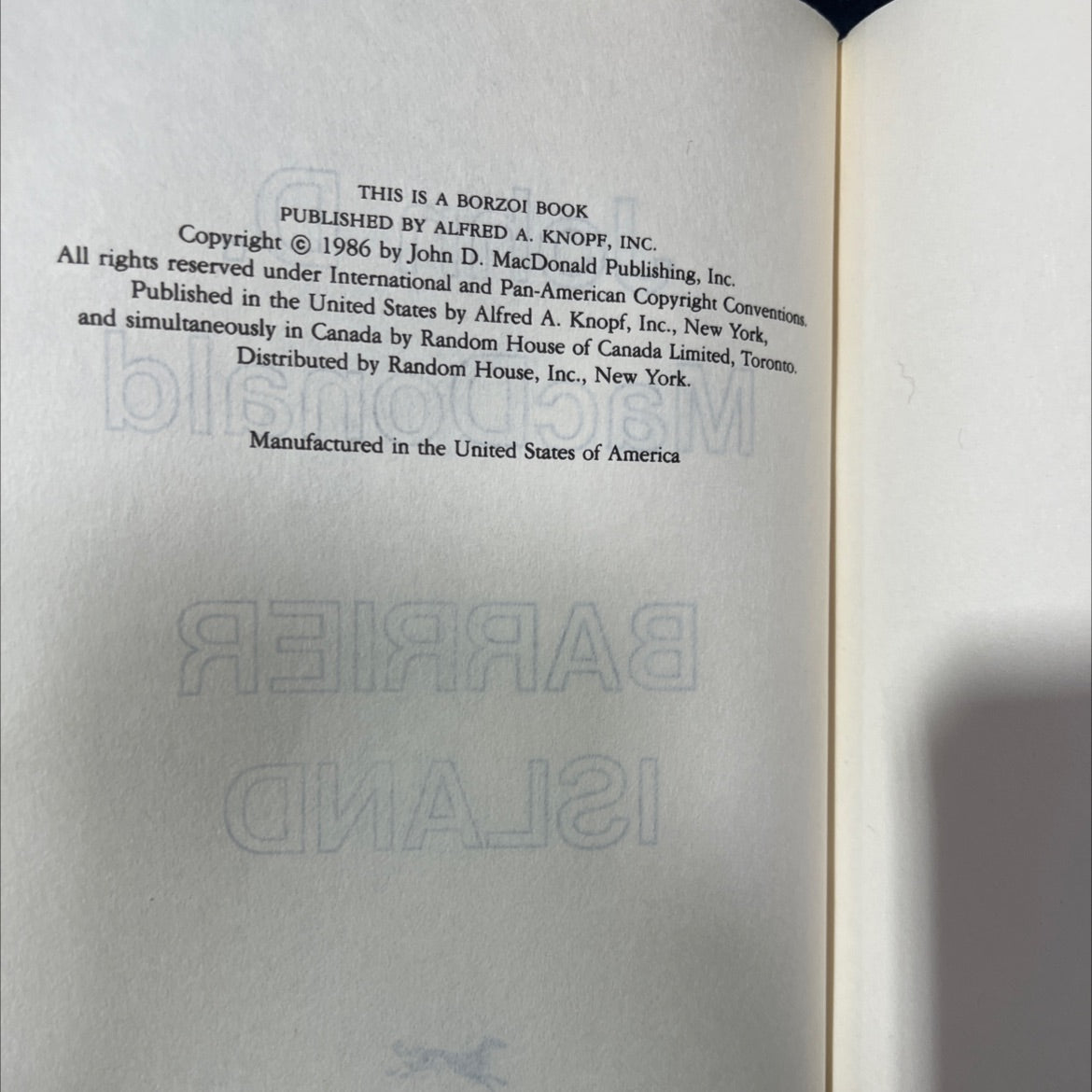 barrier island book, by John D. MacDonald, 1986 Hardcover image 3