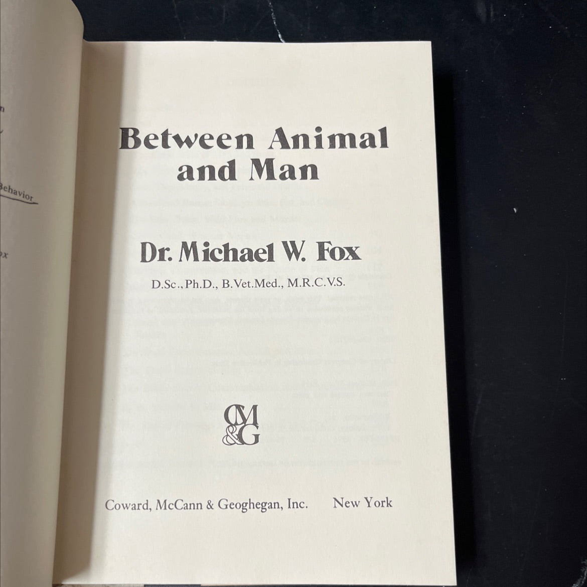 behavior x between animal and man book, by Dr. Michael W. Fox, 1976 Hardcover image 2