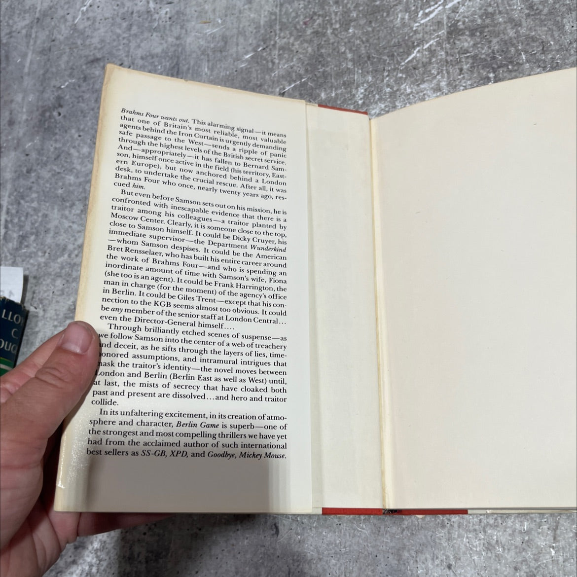 berlin game book, by Len Deighton, 1984 Hardcover image 4