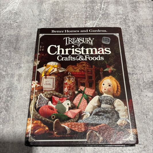 better homes and gardens treasury christmas crafts&foods book, by meredith corporation, 1982 Hardcover image 1