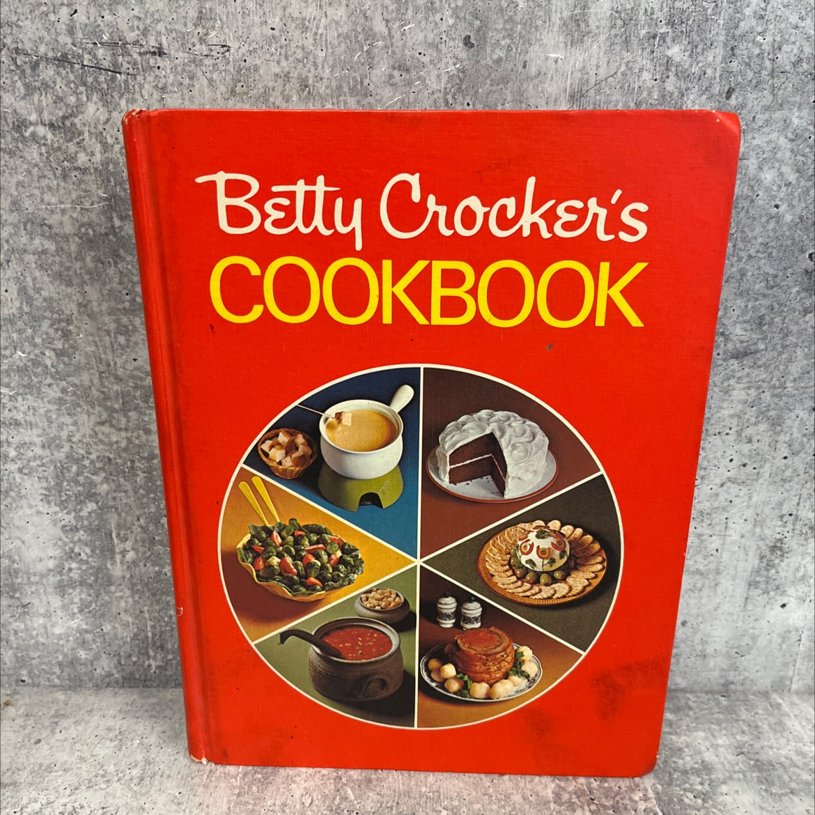 betty crocker's cookbook book, by betty crocker, 1972 Hardcover image 1