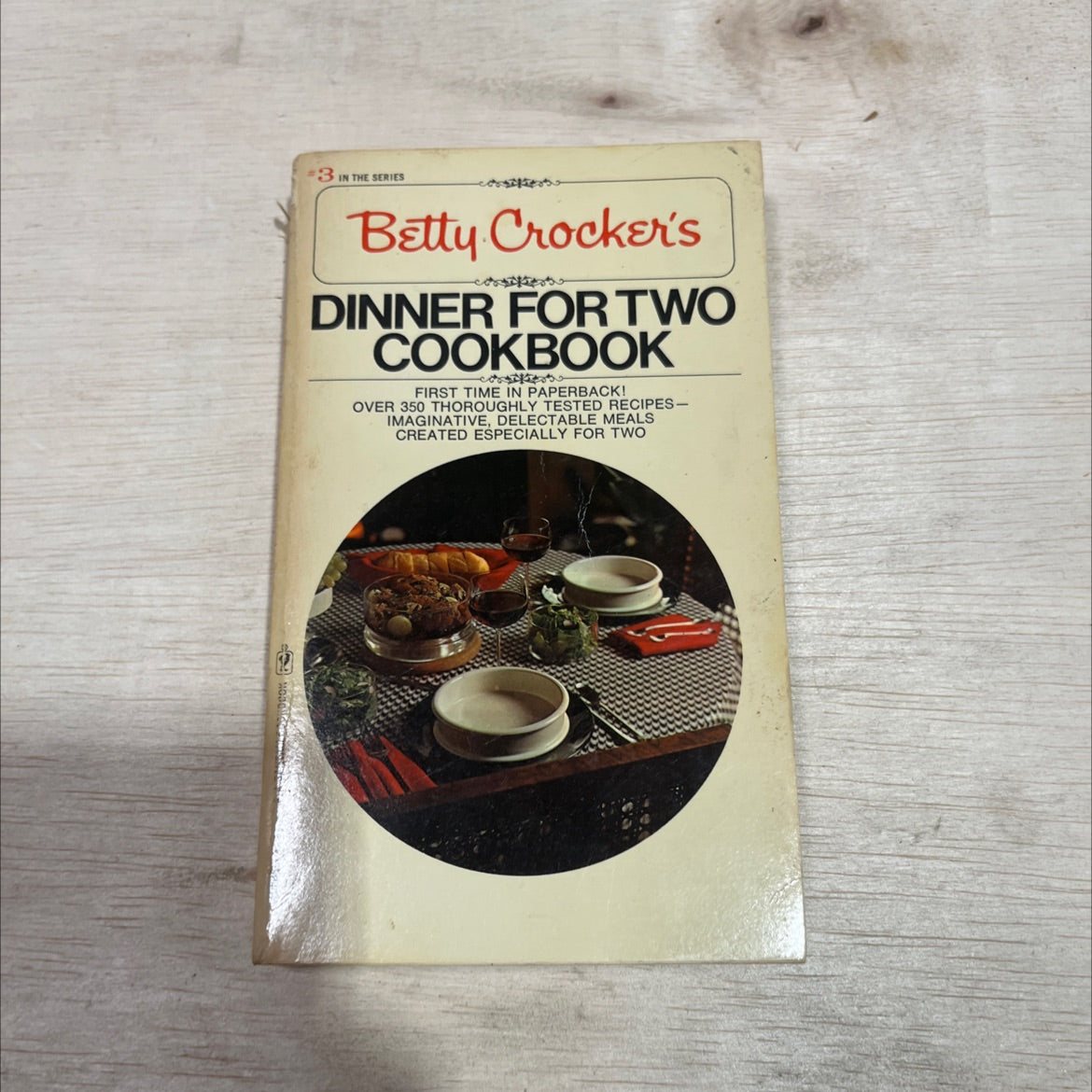 betty crocker's dinner for two book, by unknown, 1977 Paperback image 1