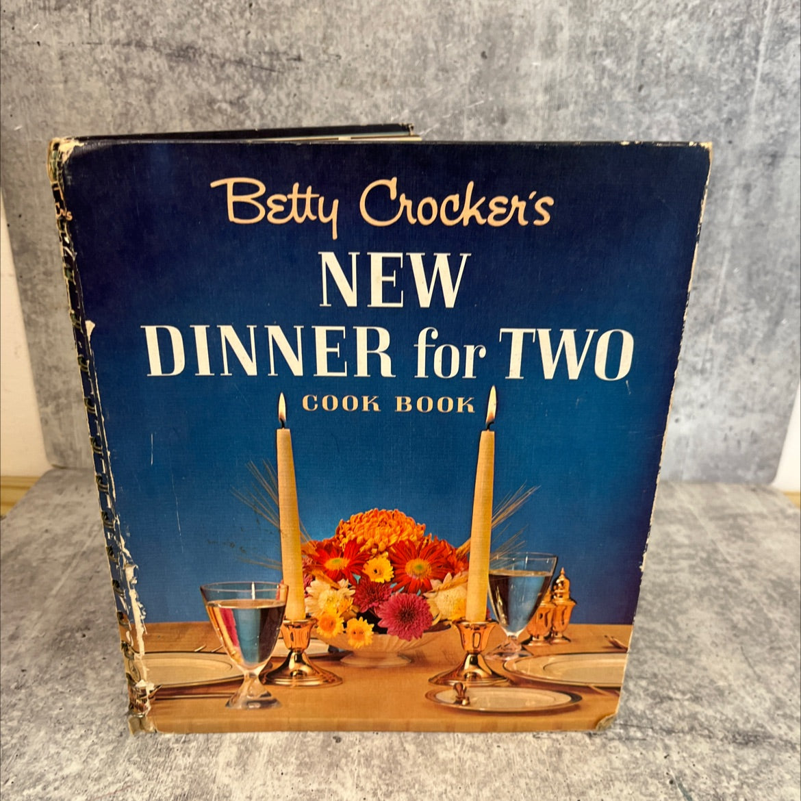betty crocker's new dinner for two cook book book, by betty crocker, 1964 Hardcover, Vintage image 1