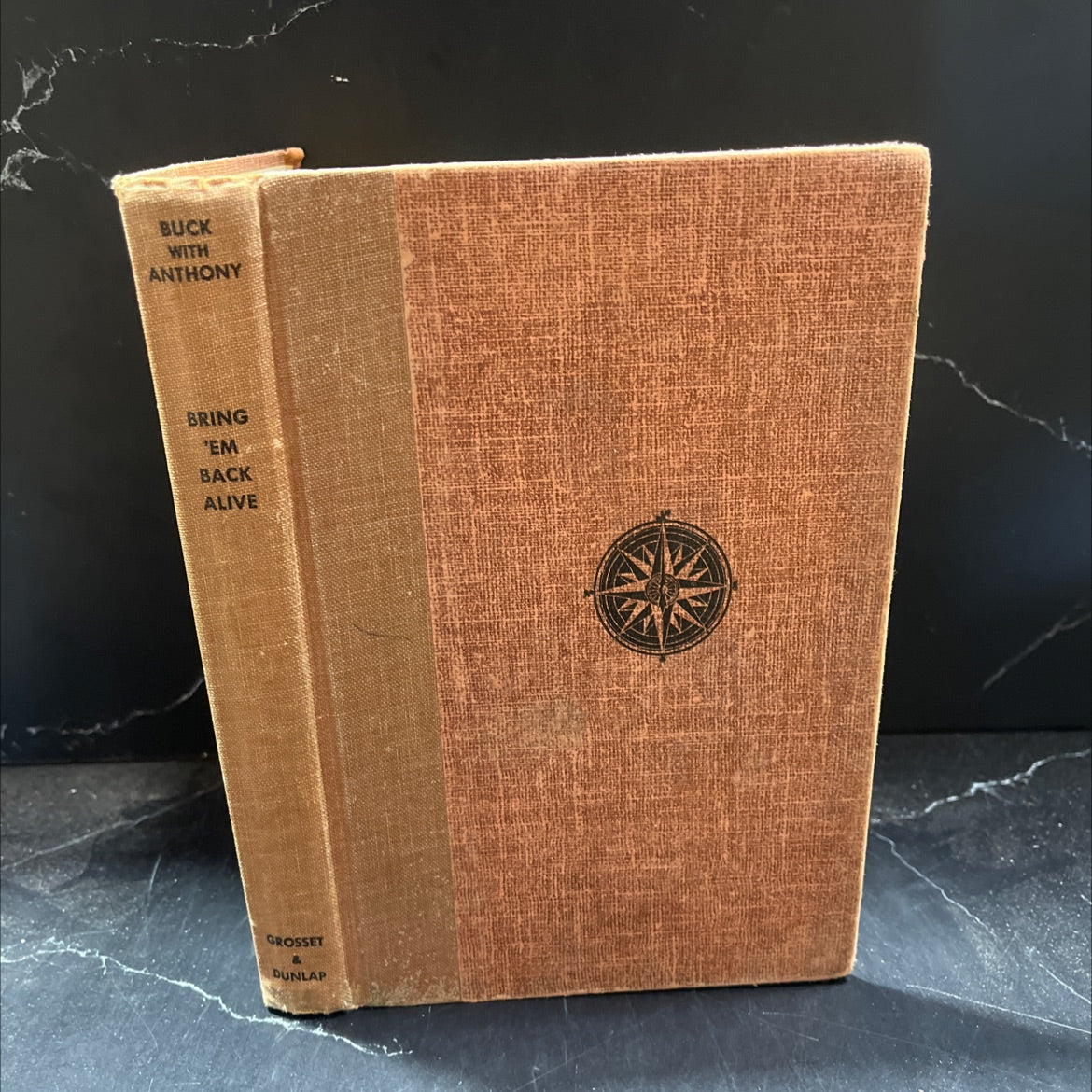 bring 'em back alive book, by frank buck and edward anthony, 1930 Hardcover image 1