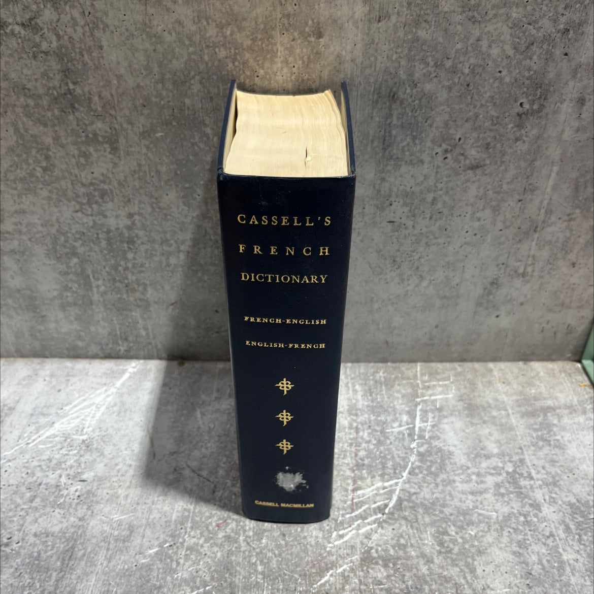 cassell's french dictionary french-english english-french book, by denis girard, 1978 Hardcover image 4