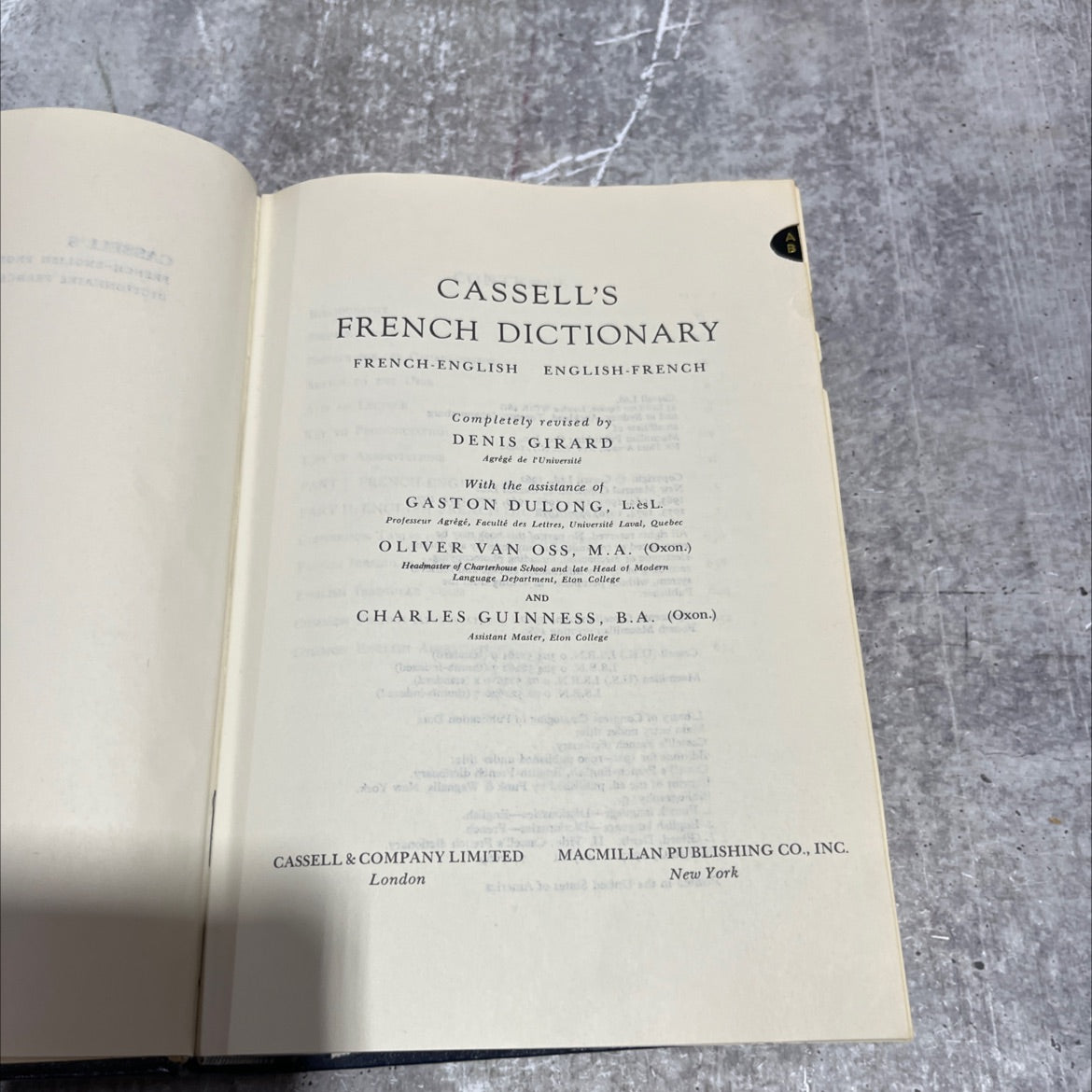cassell's french dictionary french-english english-french book, by denis girard, 1978 Hardcover image 2