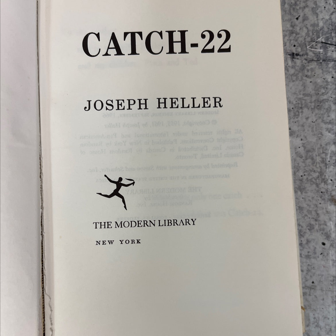 catch-22 book, by joseph heller, 1966 Hardcover, Vintage image 2