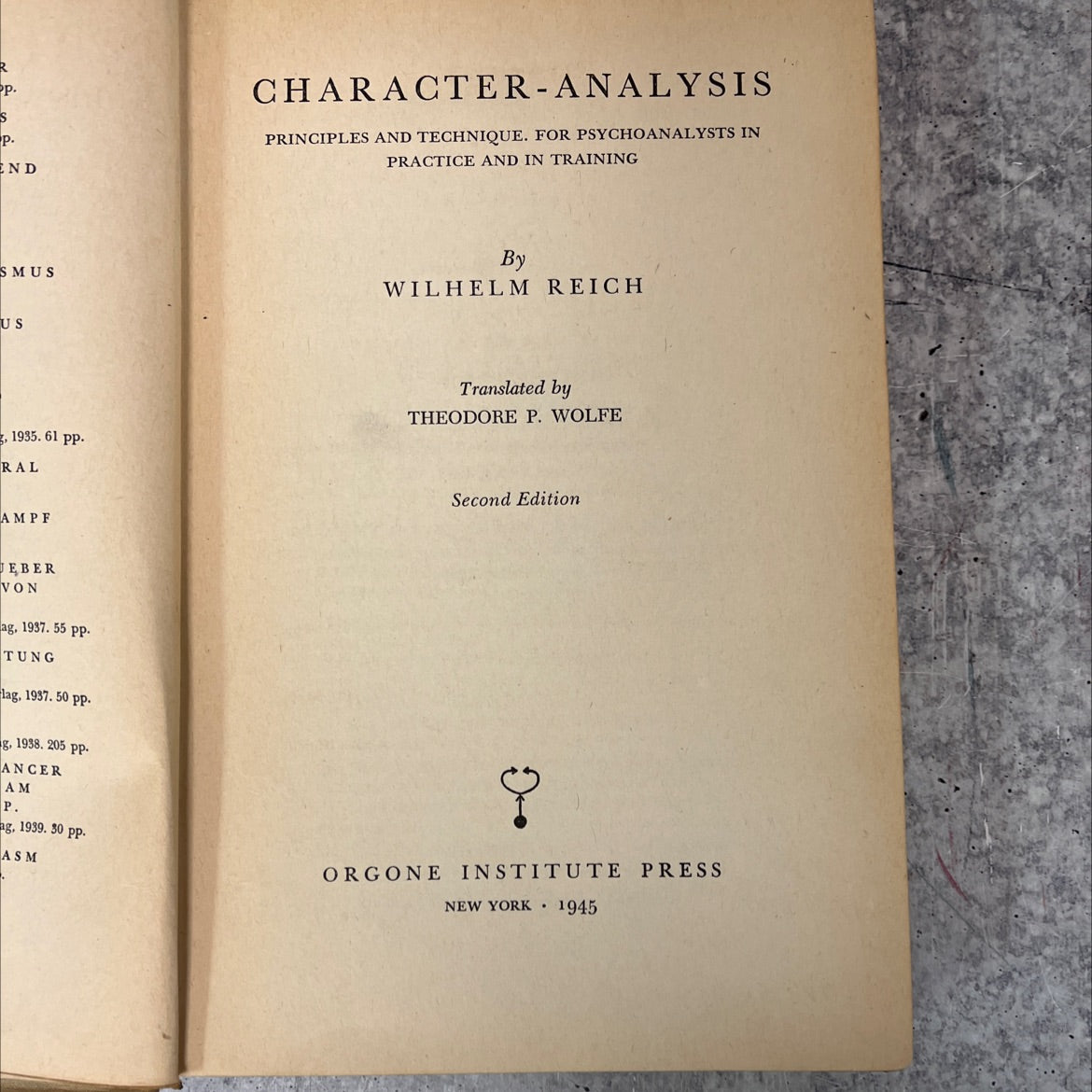 character-analysis principles and technique for psychoanalysts in practice and in training book, by wilhelm reich, 1945 image 2