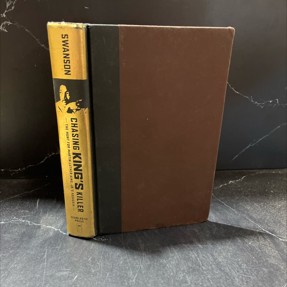 chasing king's killer the hunt for martin luther king, jr.'s assassin book, by james l. swanson, 2018 Hardcover image 1