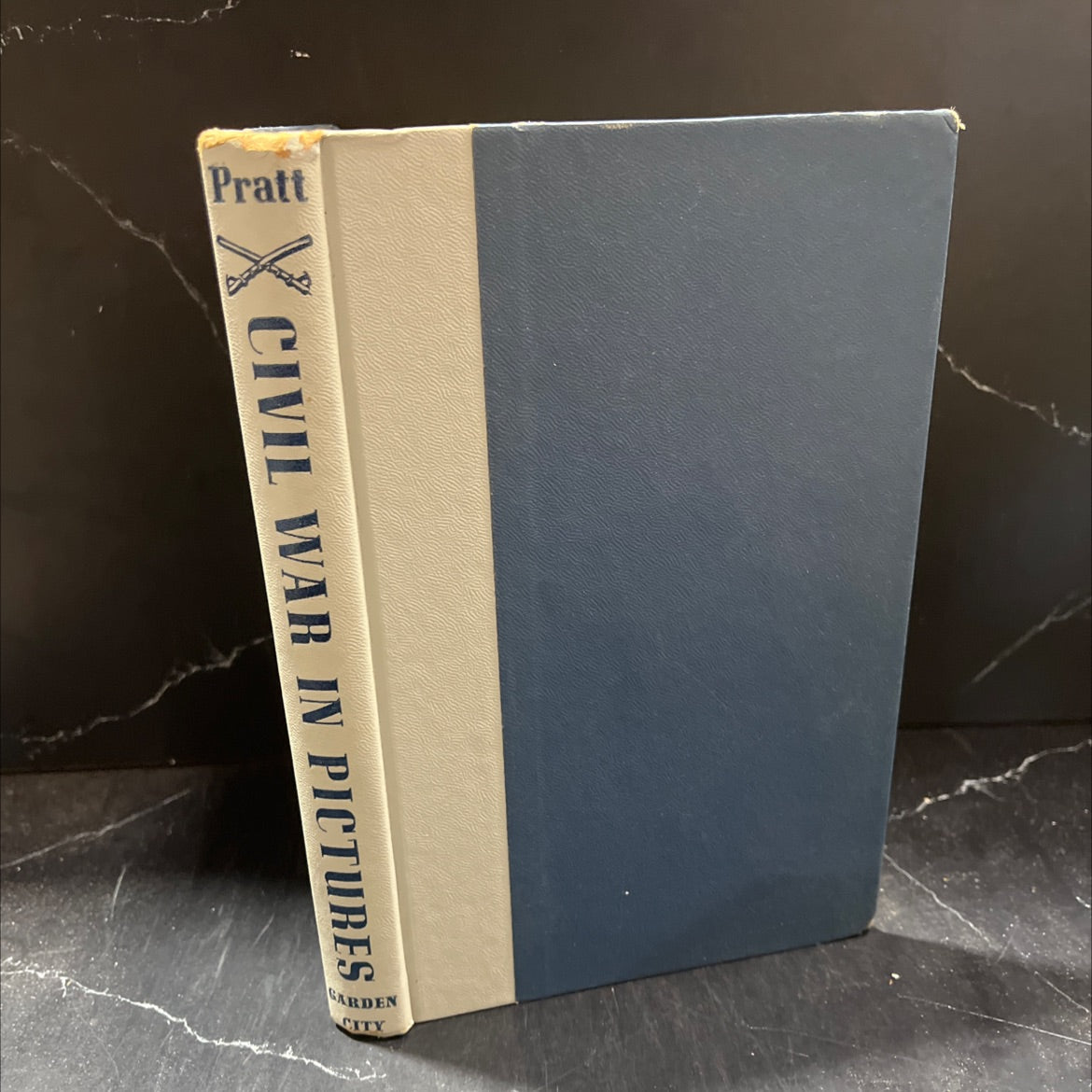 civil war in pictures book, by fletcher pratt, 1955 Hardcover image 1