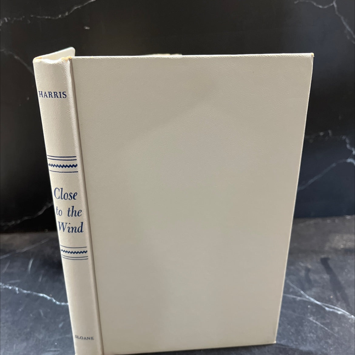 close to the wind book, by john harris, 1956 Hardcover image 1