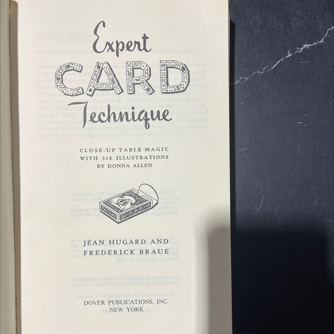 close-up table magic with 318 illustrations book, by jeab hugard and frederick braue, 1974 Paperback image 2