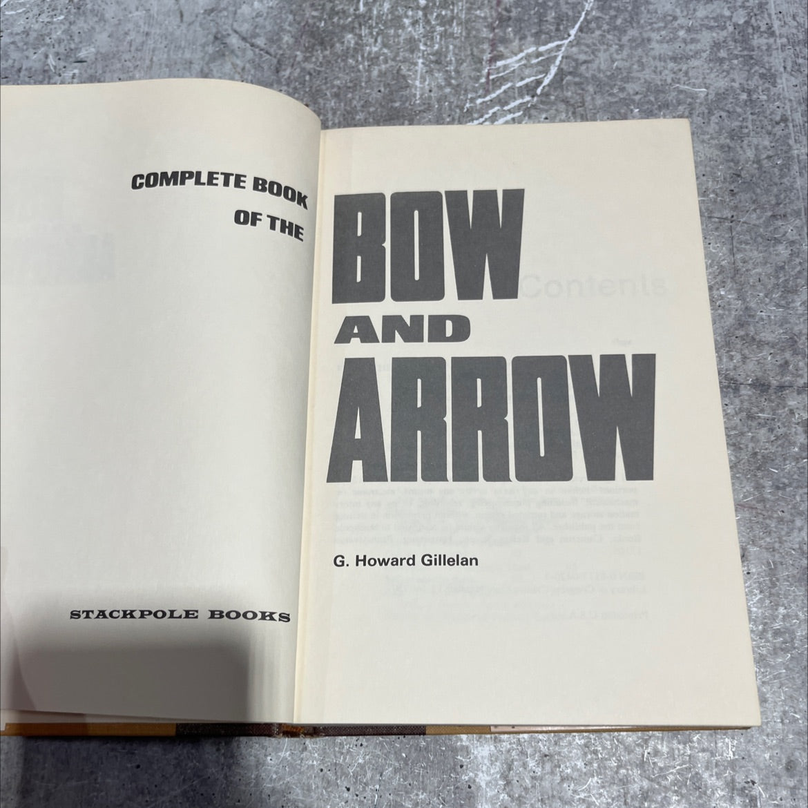 complete book of the bow and arrow book, by G. Howard Gillelan, 1971 Hardcover image 2
