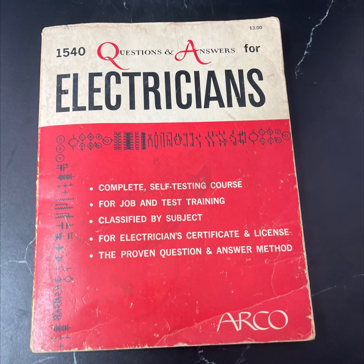 complete study guide to pass high on your civil service test 1540 for questions & answers electricians ans book, by the image 1