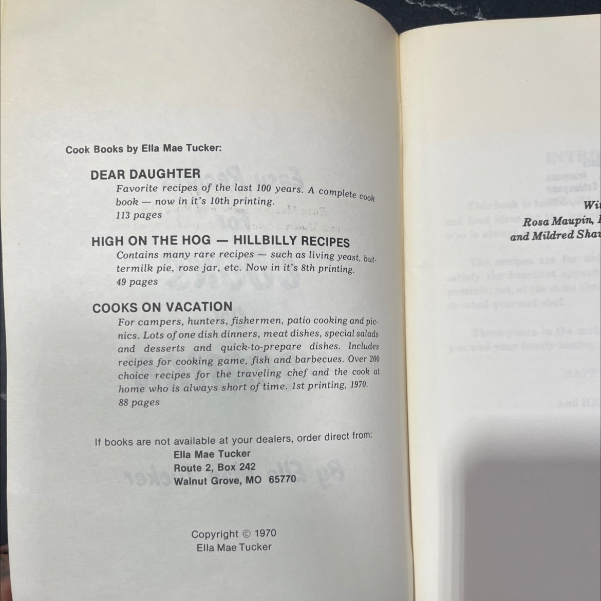 cooks on vacation book, by Ella Mae Tucker, 1970 Paperback image 3