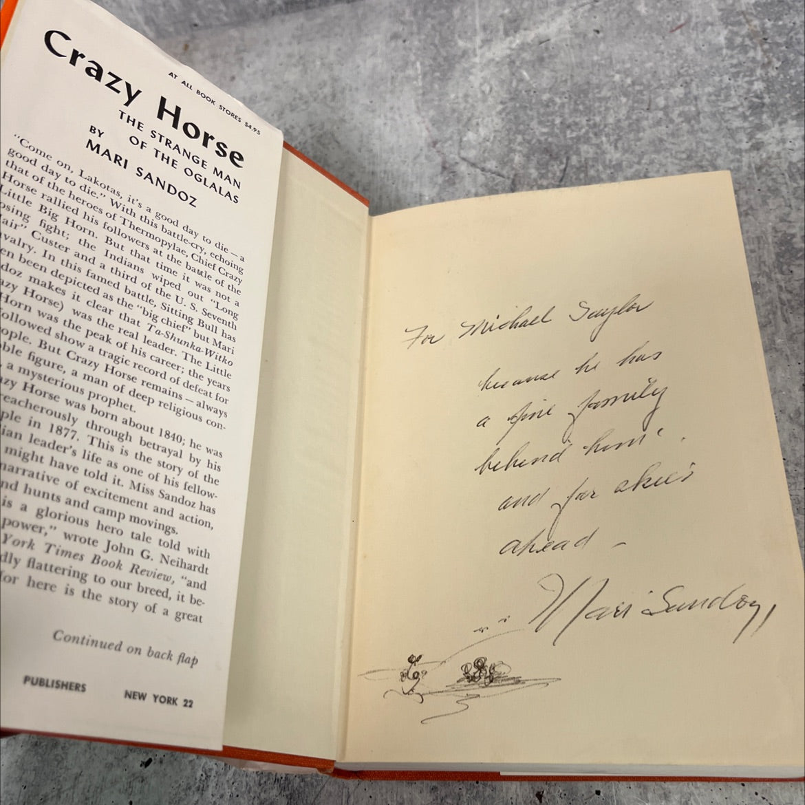 SIGNED crazy horse the strange man of the oglalas book, by mari sandoz, 1961 Hardcover, Vintage image 4