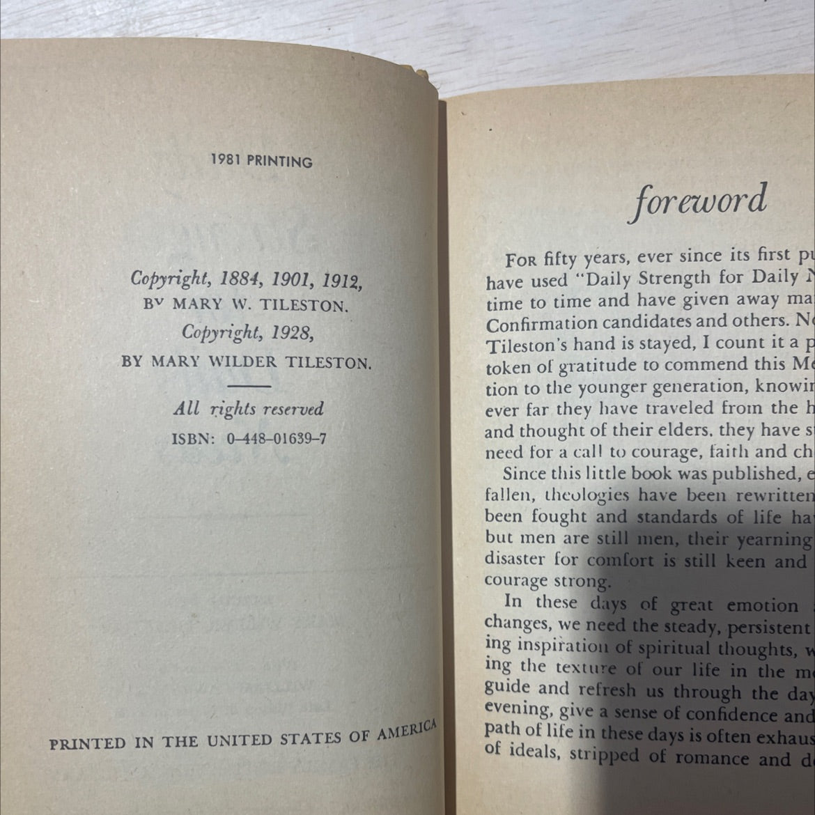 daily strength for daily needs book, by mary wilder tileston, 1981 Hardcover, Vintage image 3