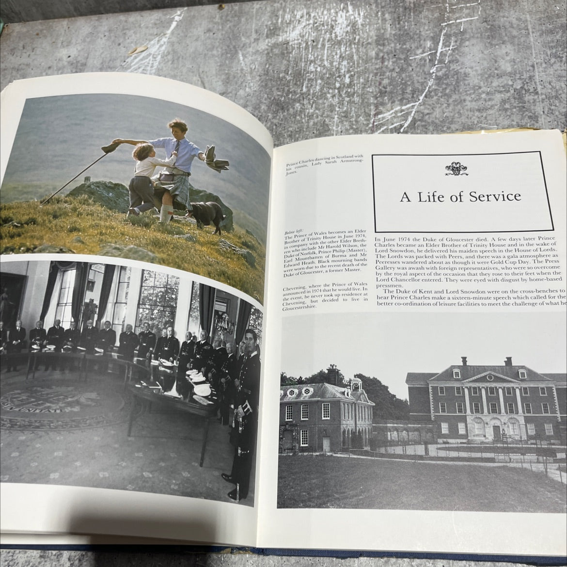 debrett's book of the royal wedding book, by hugo vickers, 1981 Hardcover image 4