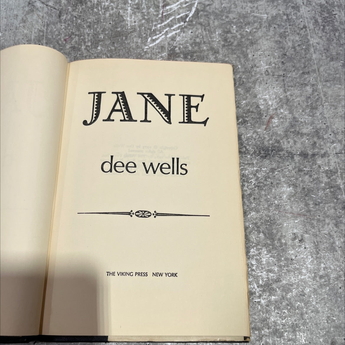 dee wells book, by Jane dee wells, 1974 Hardcover image 2