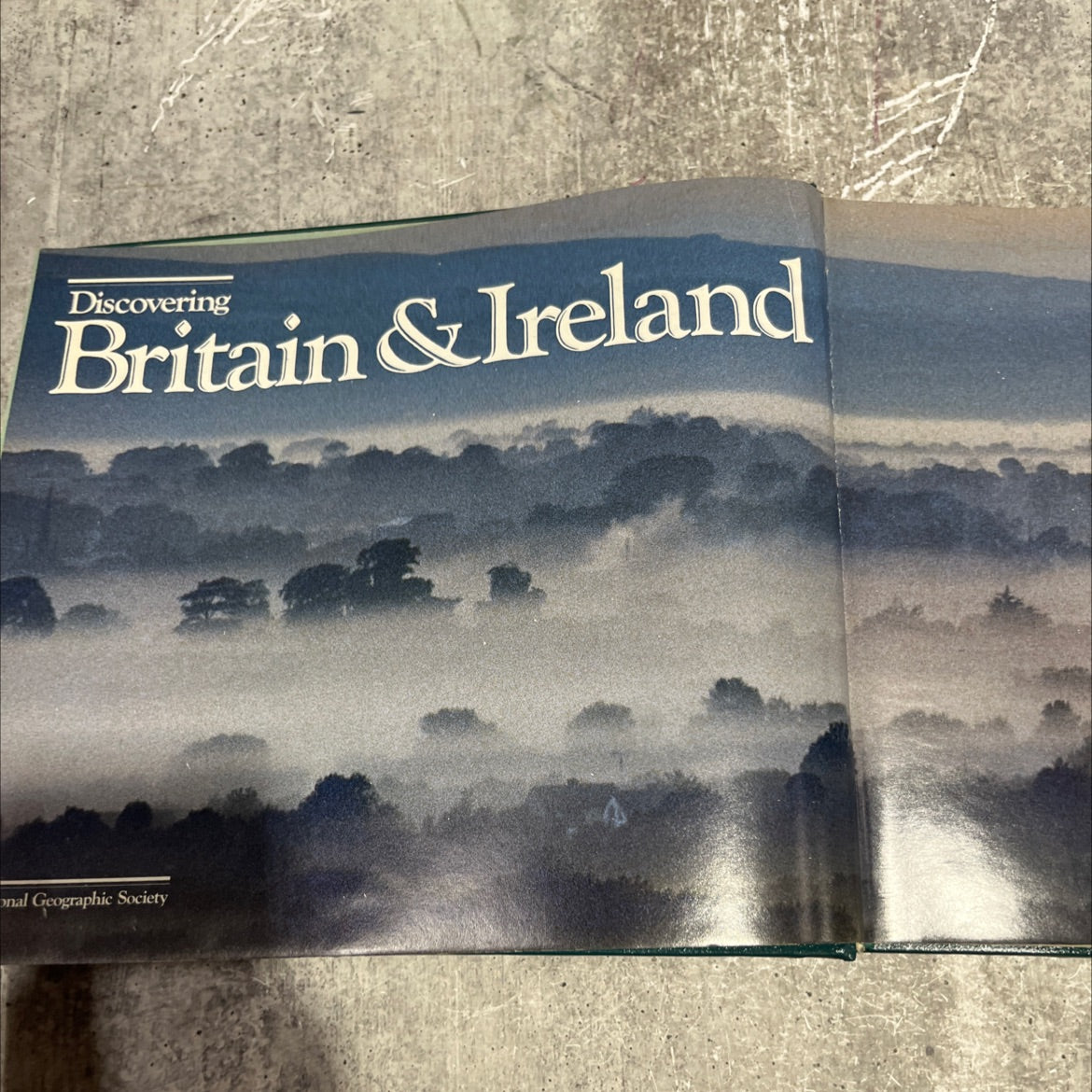 discovering britain & ireland book, by national geographic society, 1985 Hardcover image 2