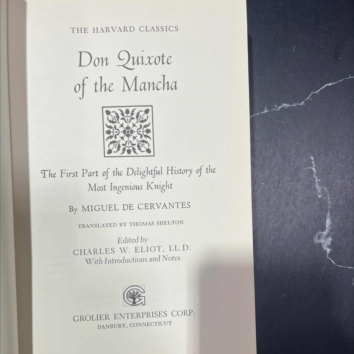 don quixote of the mancha book, by miguel de cervantes, 1980 Leather image 2