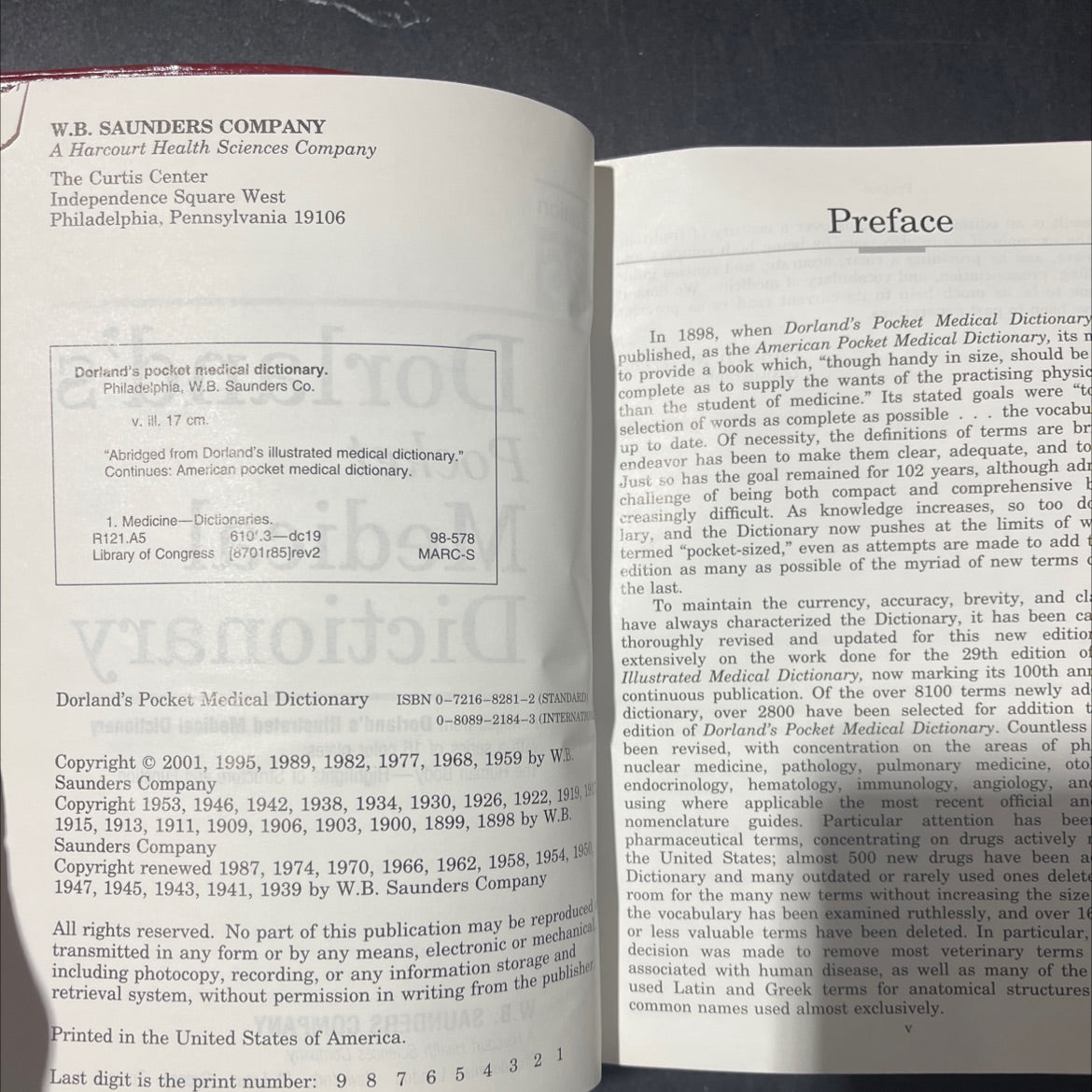 dorland's pocket medical dictionary book, by unknown, 2001 Leather image 3