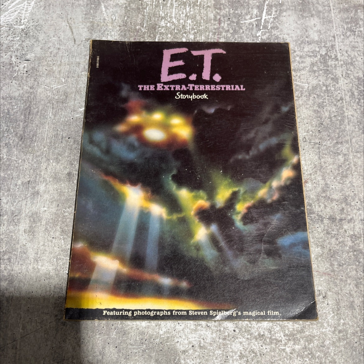 e.t. the extra-terrestrial storybook book, by william kotzwinkle, 1982 Paperback image 1