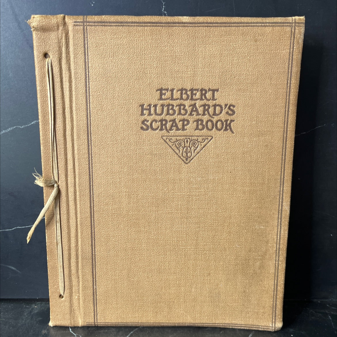 elbert hubbard's scrap book containing the inspired and inspiring selections gathered during a life time of image 1