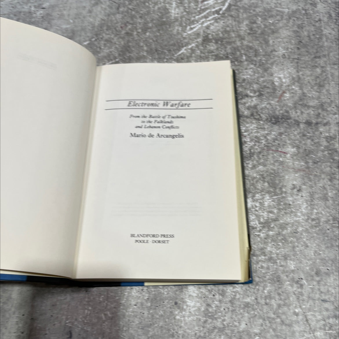 electronic warfare from the battle of tasuma the faillam and lebanon conflicts book, by mario de arcangelis, 1985 image 2