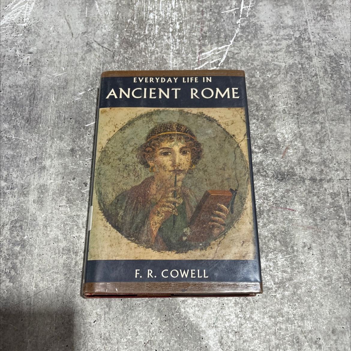 everyday life in ancient rome book, by f. r. cowell, 1968 Hardcover image 1