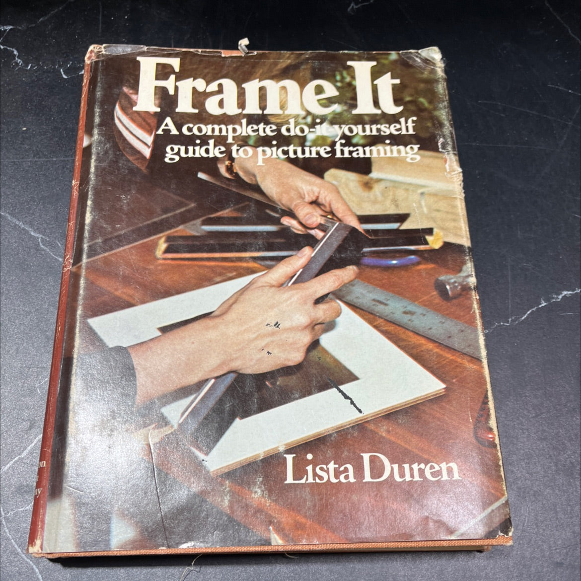 frame it a complete do-it-yourself guide to picture framing book, by lista duren, 1976 Hardcover image 1