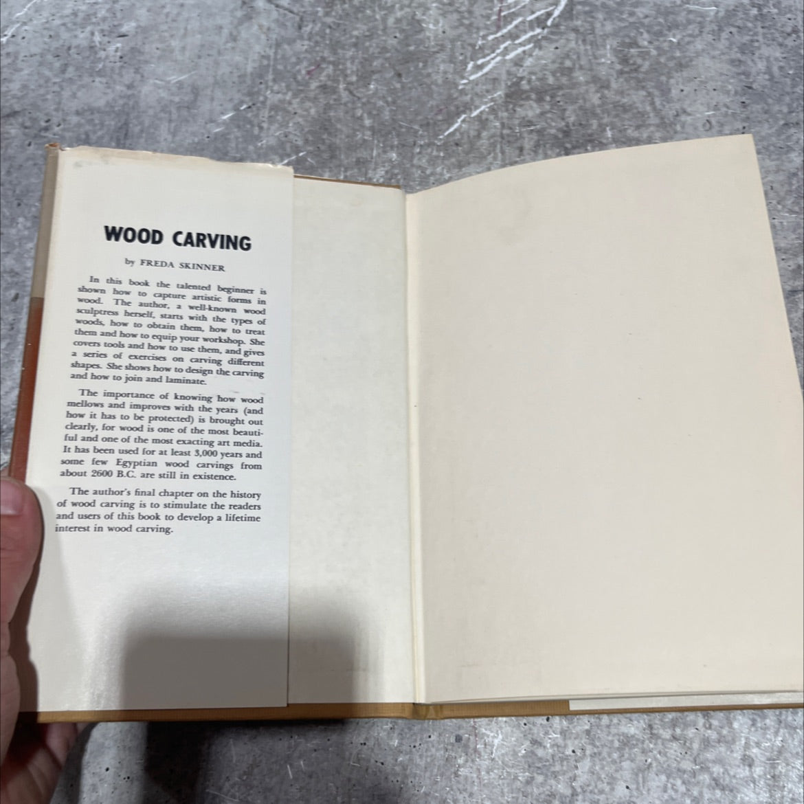 freda skinner wood carving illustrated book, by Constance Morton, 1961 Hardcover image 4