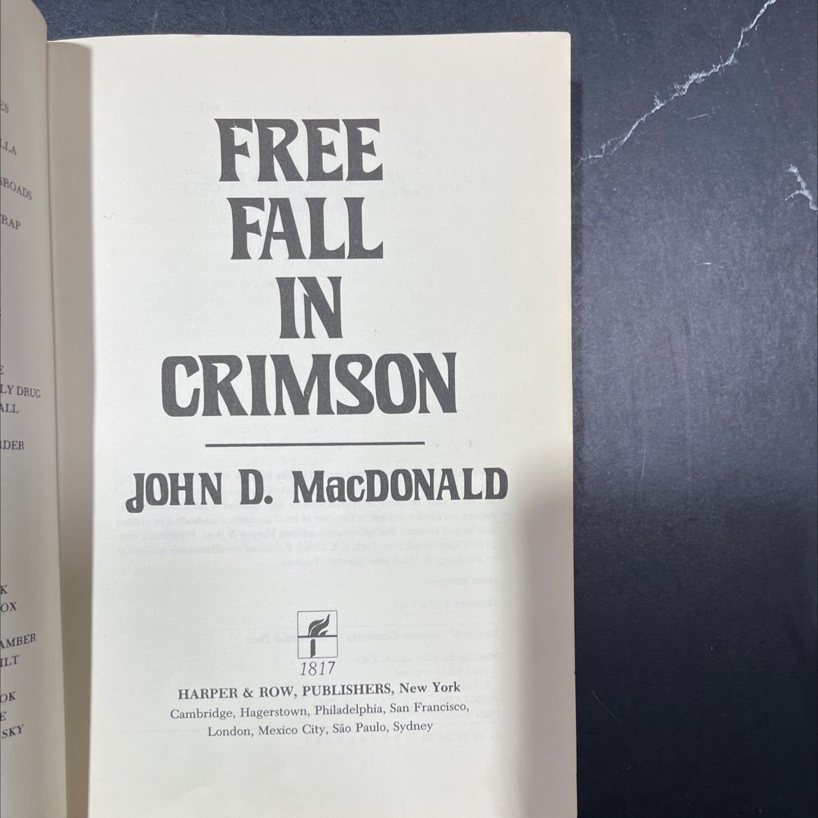 free fall in crimson book, by John D. MacDonald, 1981 Hardcover image 2