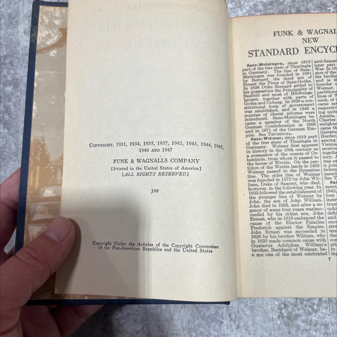 funk & wagnalls new standard encyclopedia of universal knowledge book, by frank h. vizetelly, 1947 Hardcover image 3