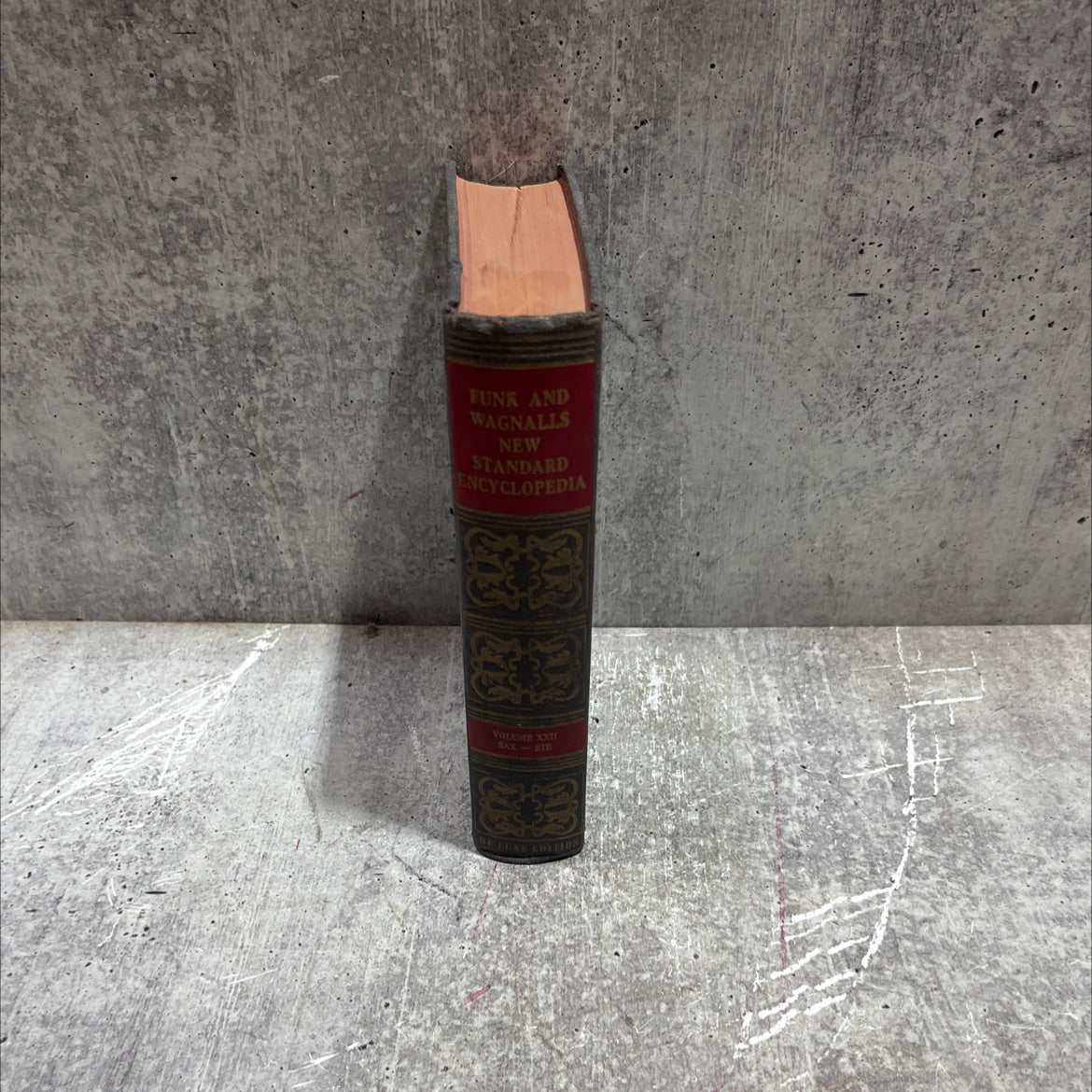 funk & wagnalls new standard encyclopedia of universal knowledge book, by frank h. vizetelly, 1947 Hardcover image 4