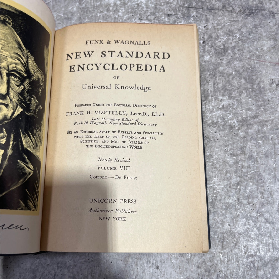 funk & wagnalls new standard encyclopedia vol. viii book, by frank h. vizetelly, 1946 Hardcover image 2